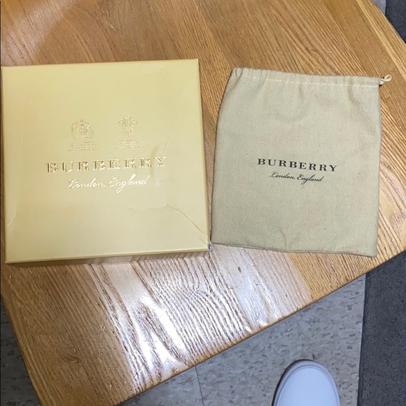 Burberry Belt - Picture 5 of 5